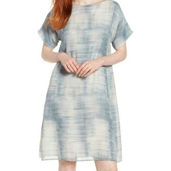 Eileen Fisher Daze 100% Silk Bateau Neck Short Sleeve Shift Dress Icy Blue XS - Picture 1 of 13